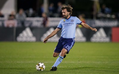 AOA电竞热评-B席突破无人能挡